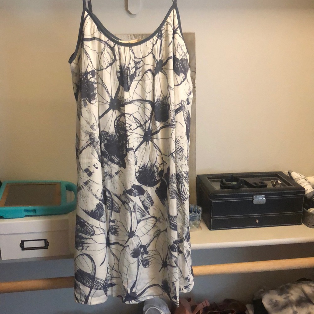 Mini dress